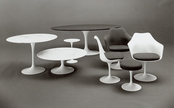 Tulip table by Eerio Saarinen-an inspiring work environment FritsJurgens (5).jpeg